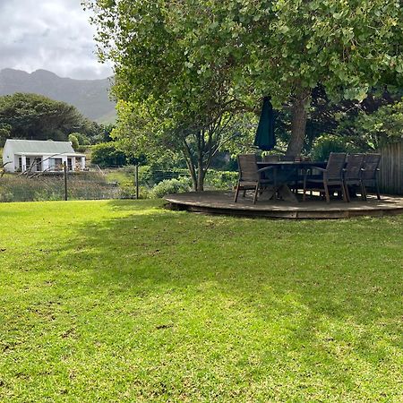 Serene, Thatched Apartment In Noordhoek, Kapstadt Exterior foto