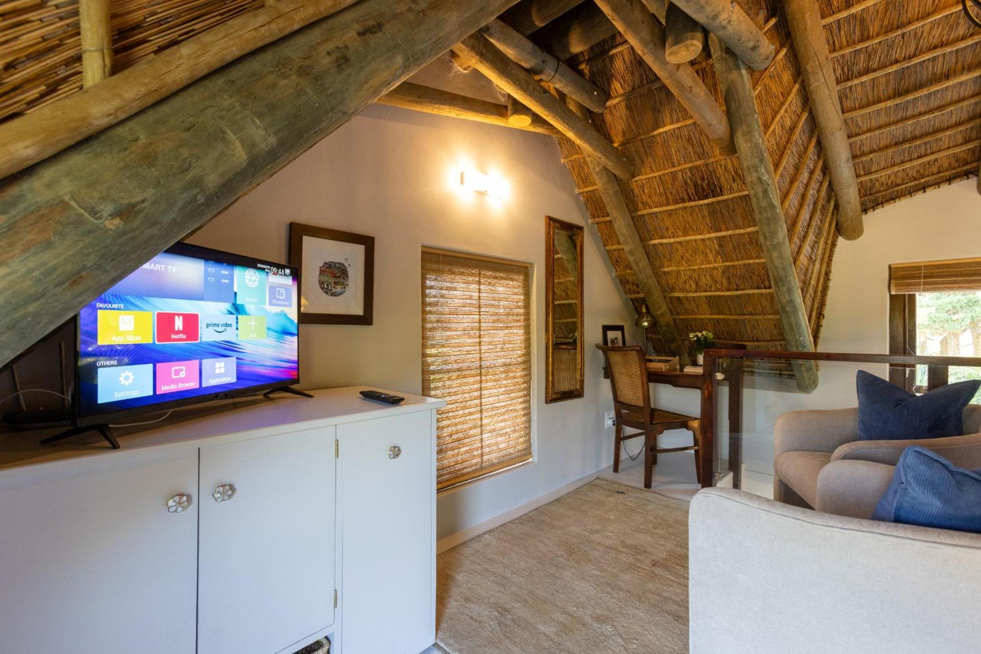 Serene, Thatched Apartment In Noordhoek, Kapstadt Exterior foto